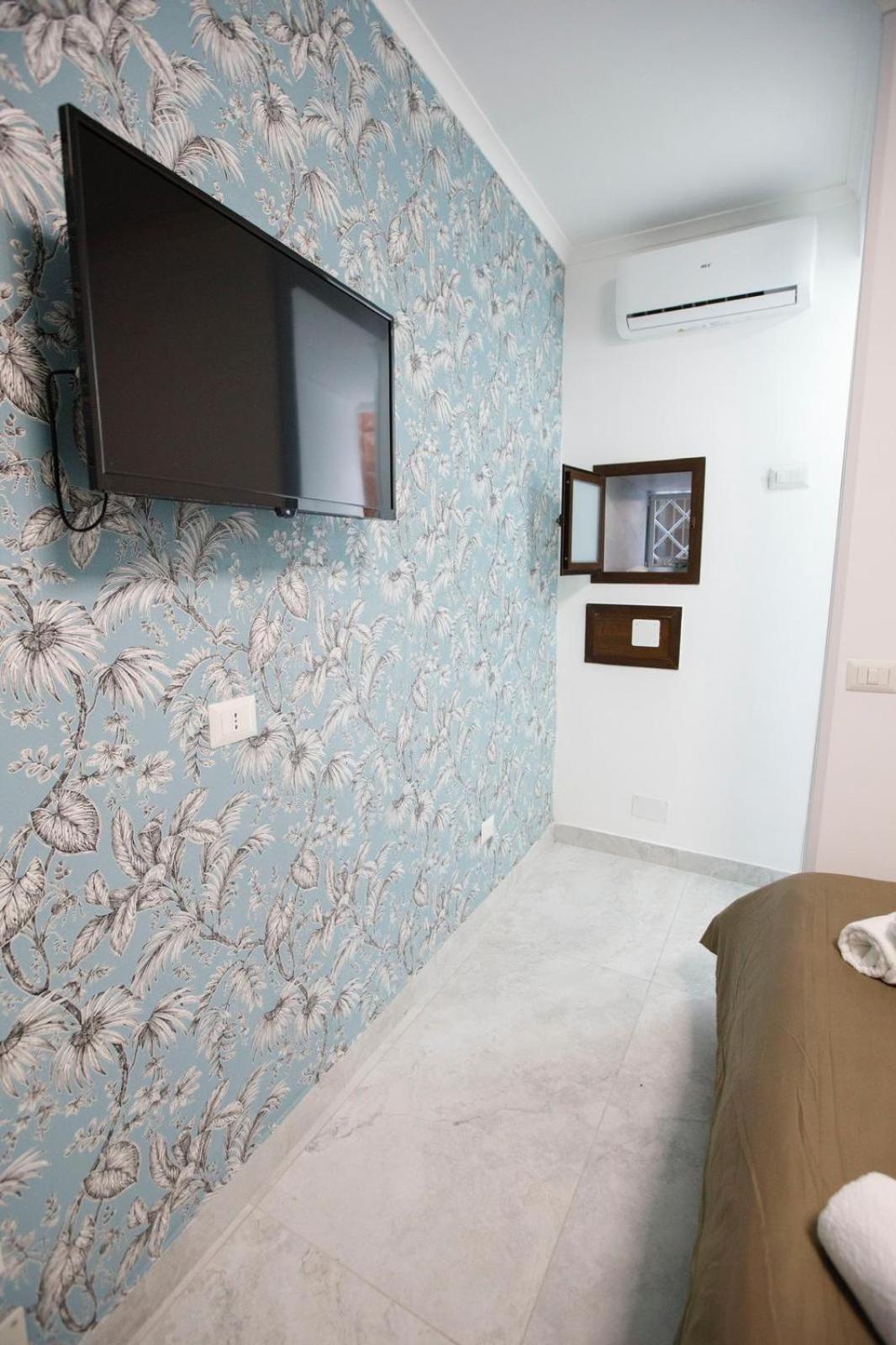 B&B Le Stanze Di Aurora نابولي المظهر الخارجي الصورة
